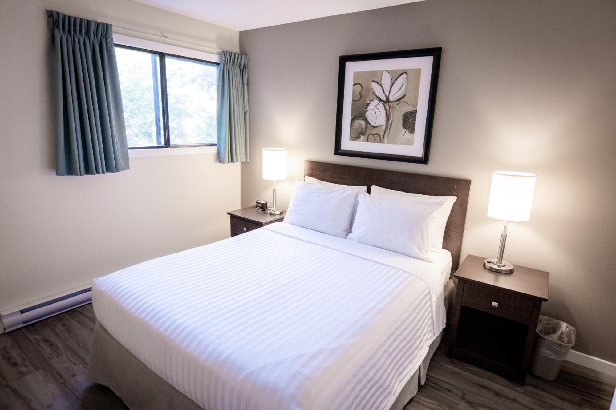 Siesta Suites Κελόουνα  Εξωτερικό φωτογραφία